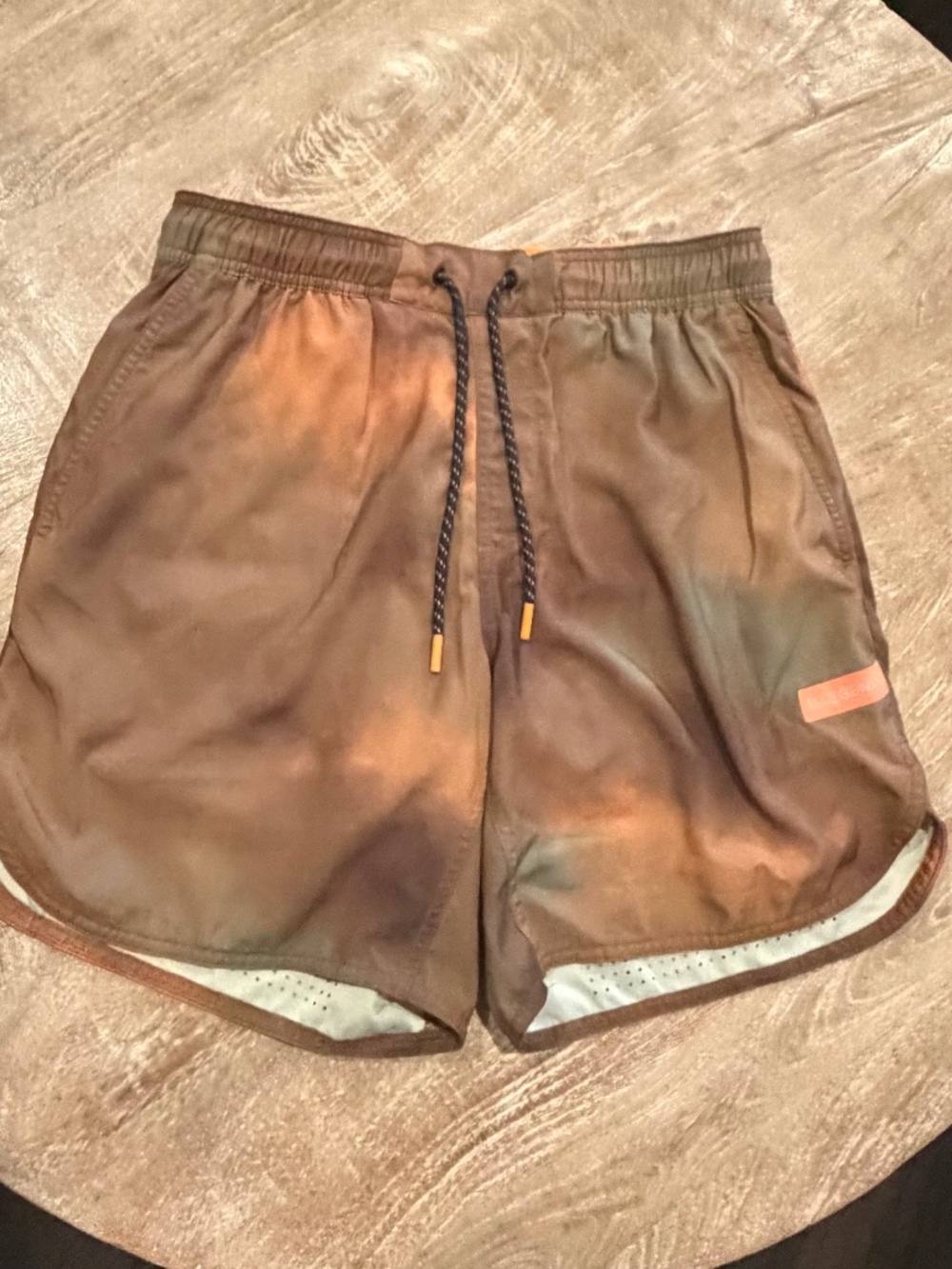 Legends Luka 7" shorts- M